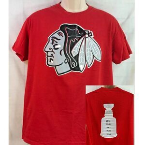 Chicago Blackhawks Multi Year Stanley Cup Trophy T-Shirt Size Medium Black Hawk